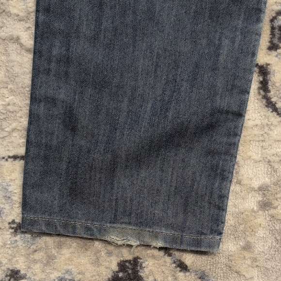 Levi’s 514 Men’s Jeans 34x34 Straight Leg Blue Denim Medium Wash Distressed Hem - Picture 5 of 7